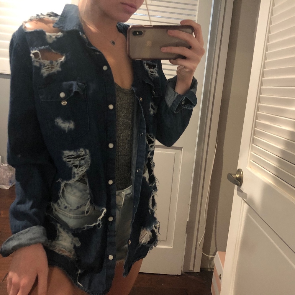 LF distressed Chambray